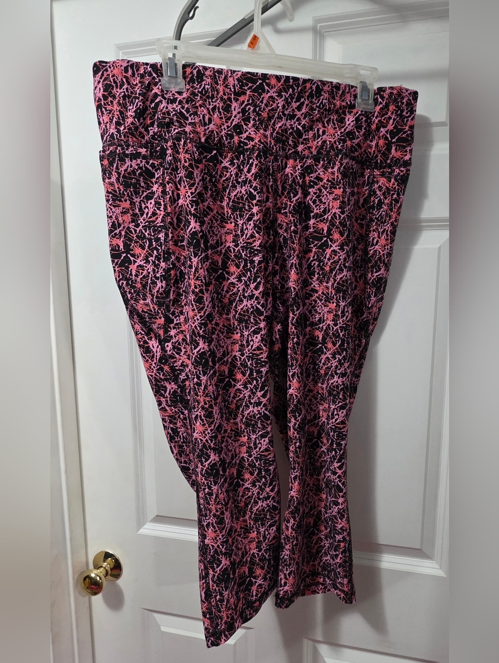 Livi Active Black Leggings with Pink Abstract Print